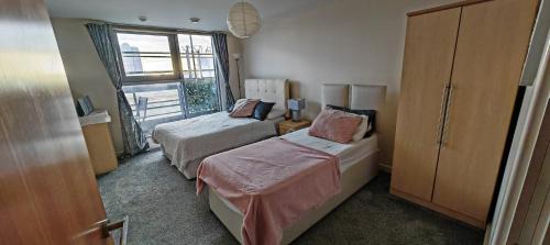 Swindon Apartment | Elevated Views at Paramount City - Family-Friendly Escape