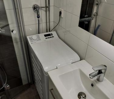 Hyvinkaa Apartment | Modern Parantolankatu One-Room Apartment with Great Amenities