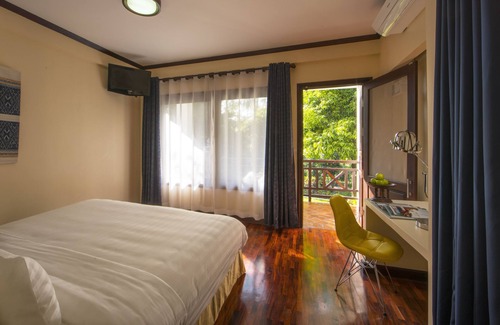 Luang Prabang Hotel | Discover Parasol Blanc Luang Prabang with Pool & Breakfast