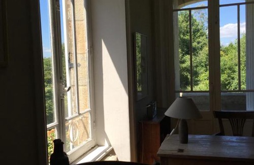 Locronan House | Pet-Friendly Parc Trihorn with Family Amenities & High Ratings