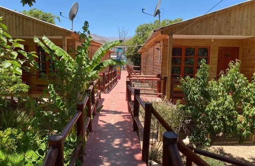 El Molle Cabin | Family-Friendly Retreat at Parcela Los Nonos with Pool & Spa