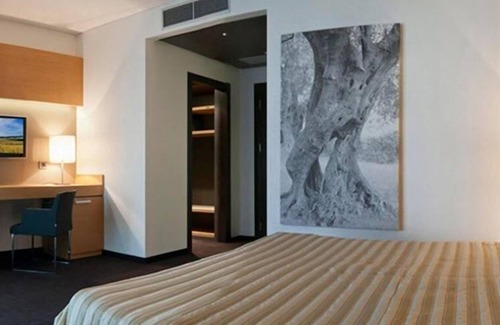 Municipio 5 Hotel | ```html
Relax at Parco dei Principi Hotel Congress & Spa
```
