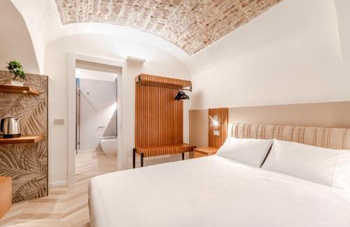 Oltretorrente House | Stylish Parco Ducale Design Rooms, Rated 9/10 for Families