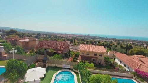 El Vendrell Villa | Inviting Retreat with Private Pool and Scenic Views