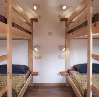 Guitiriz House | Discover Parga Natura Alojamiento: Family-Friendly Retreat