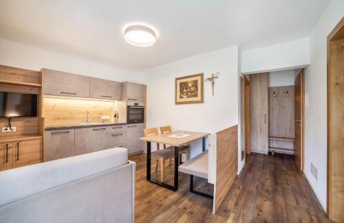 Racines Apartment | Pet-Friendly Parigger Apt Lavendel - Rated 9/10 by Guests