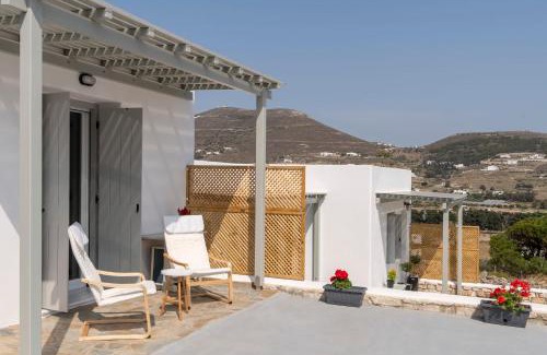 Krotiri House | Child-Friendly Parikia's Sunlight 2-Bedroom Retreat
