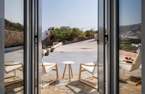 Krotiri House | Child-Friendly Parikia's Sunlight 2-Bedroom Retreat