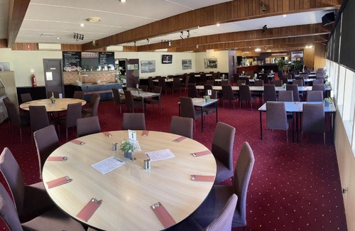 Paringa Hotel | Family-Friendly Getaway at Paringa Hotel Motel