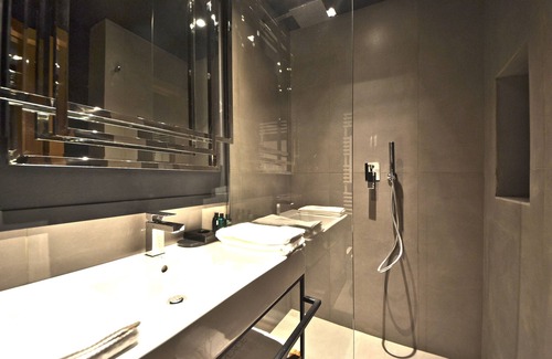 Quartiere III Pinciano House | Enjoy Family-Friendly Comfort at Parioli Place - Rated 9.6