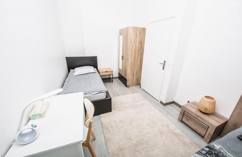 Alfortville Apartment | Family-Friendly Paris City Flat with Perfect 10 Score