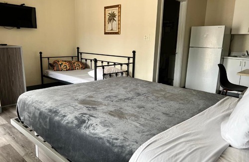 Paris Hotel | Discover Comfortable Paris Extended Stay Suites for Families