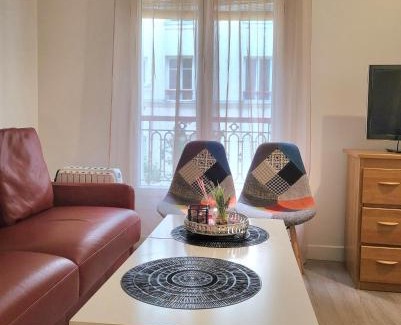 Quartier de la Goutte-d'Or Apartment | Cozy Paris Flat: Family-Friendly Stay in the Heart of City