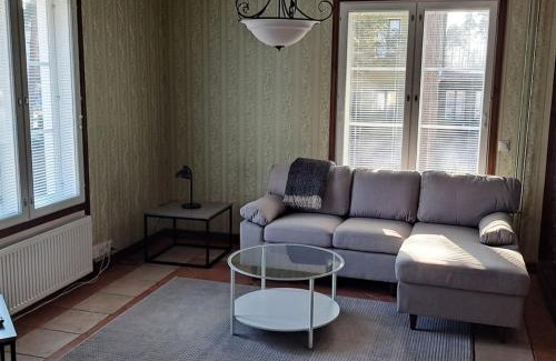 Valkeakoski Apartment | Modern Paritalohuoneisto in Central Location, Pet Friendly