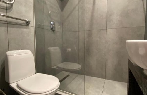 Shakhty Hotel | Family-Friendly PARK Hotel with Breakfast & Kitchen Access