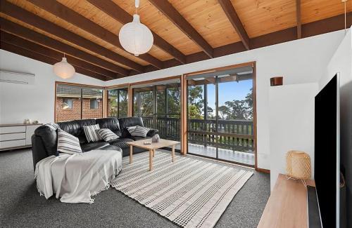 Surf Beach House | Relax and Enjoy at Park with Family-Friendly Amenities