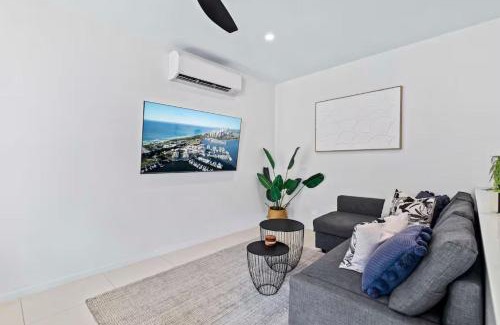 Auchenflower Apartment | Cozy Park Avenue Hideaway for 4 in Auchenflower Brisbane