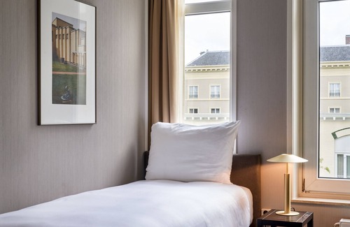 The Hague Center Hotel | Discover Park Centraal Den Haag: 4-Star Comfort Awaits