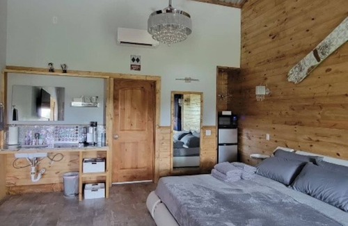 Wise County Other | Park City Cabana at Tipsy Toad Retreat