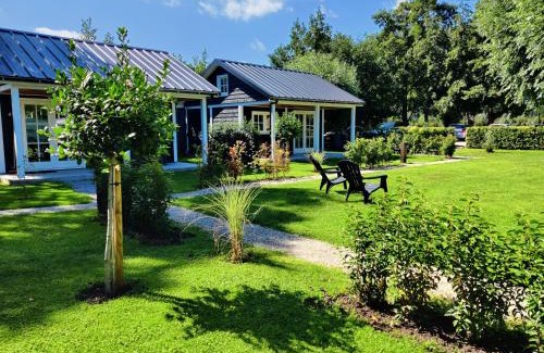 Nieuwveen Ski Chalet | Explore Park De Driesprong: Rated 9.5/10 by Guests