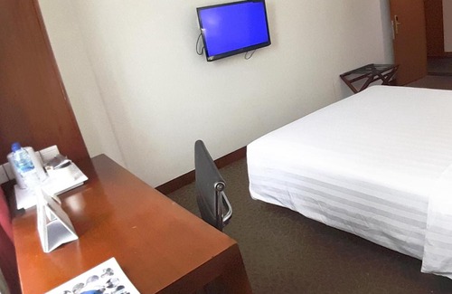 Jatinegara Hotel | Accessible Comfort at Park Hotel Cawang Jakarta