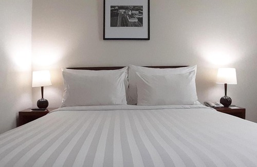 Jatinegara Hotel | Accessible Comfort at Park Hotel Cawang Jakarta