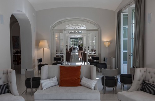 Cannero Riviera Hotel | Indulge at Park Hotel Italia: 4-Star Bliss with Spa & Pool