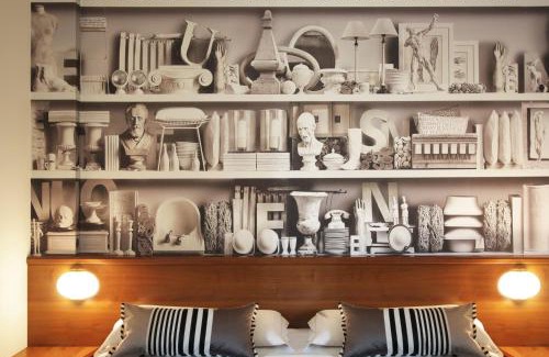Como Hotel | Discover Park Hotel Meublé: Pet-Friendly & Family Haven
