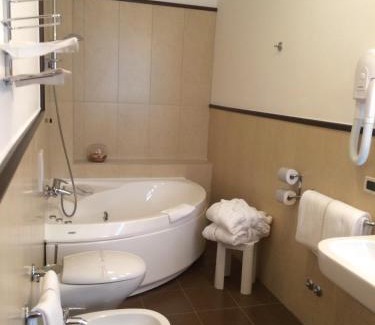 Amantea Hotel | Relax at Park Hotel Tyrrenian: Oceanfront Bliss & More