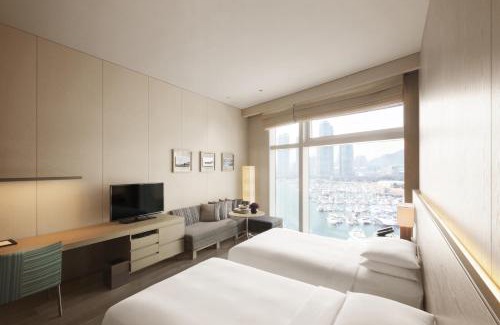 Marine City Hotel | Elegant Park Hyatt Busan: Top-Rated Stay with Spa & Pool