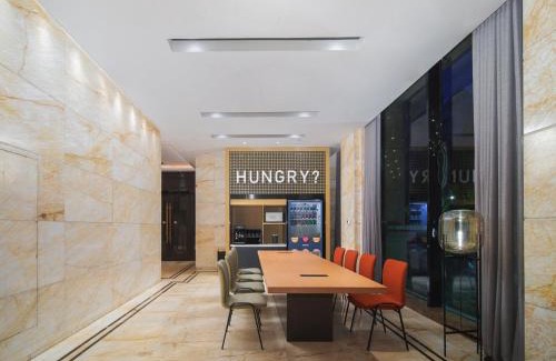 Longwan Hotel | Convenient Stay at Park Inn by Radisson Wenzhou Longwan