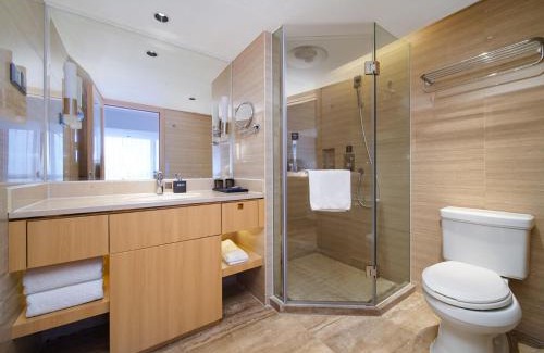 Longwan Hotel | Convenient Stay at Park Inn by Radisson Wenzhou Longwan