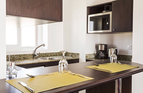 Duqm Hotel | Discover Park Inn by Radisson Duqm: Family-Friendly Retreat