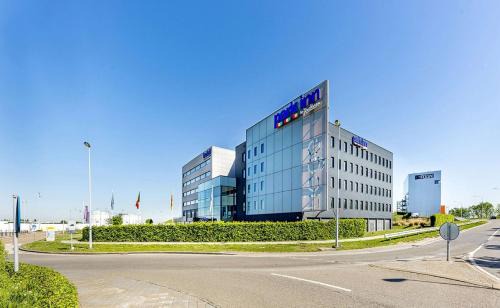 Grace-Hollogne Hotel | Comfortable Stay at Park Inn by Radisson Liege Airport