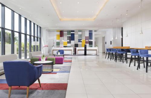 Bagong Pag-asa Hotel | Discover Park Inn by Radisson North Edsa: 4-Star Retreat