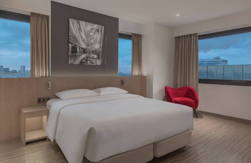 Bagong Pag-asa Hotel | Relax at Park Inn by Radisson North Edsa - Guest Rated 9/10