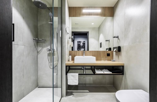 Vilnius Hotel | Discover Park Inn by Radisson Vilnius Airport Hotel