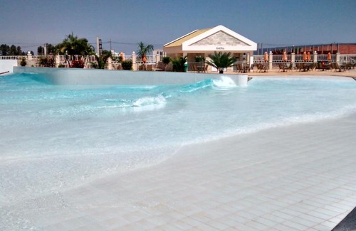 Jardim Paraiso Apartment | Relaxing Getaway at Park Lacqua Diroma with Pool & Spa