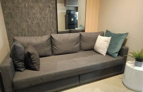 Bonifacio Global City Condo | Park Mckinley West Brand new condo, suitable for a couple or small family.