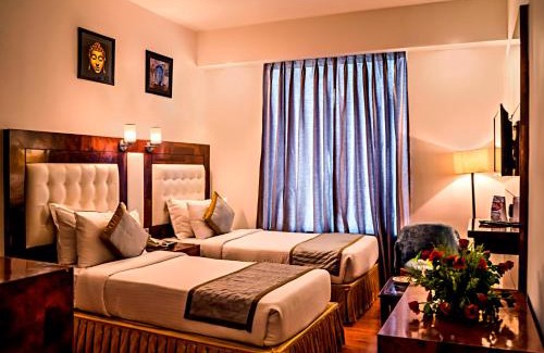 Vidhyadhar Nagar Hotel | Park Ocean: Family-Friendly Hotel with Pool & Ocean Views