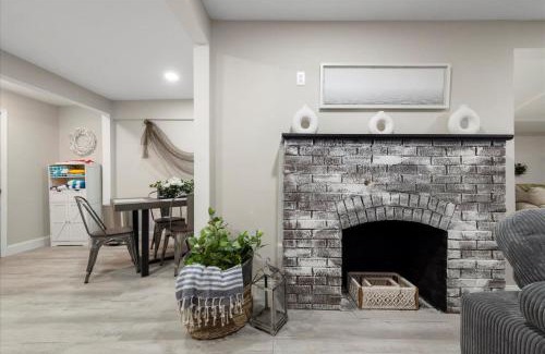 Sylvan Beach House | Family Retreat at Park Peaks with Beach Access & Hot Tub