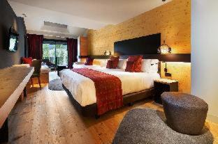 Soldeu Hotel | Discover Park Piolets MountainHotel & Spa: A 5-Star Retreat