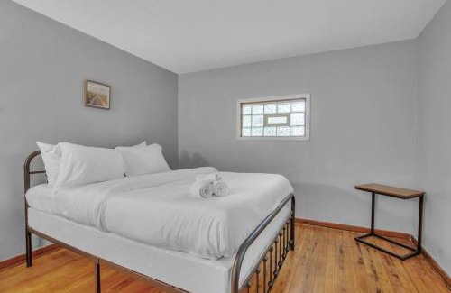 Buffalo Apartment | Family-Friendly Park Place Suites with Top Guest Ratings