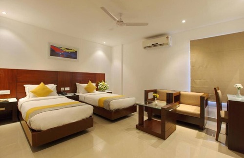 Mahe Hotel | Park Residency Kuttiyadi