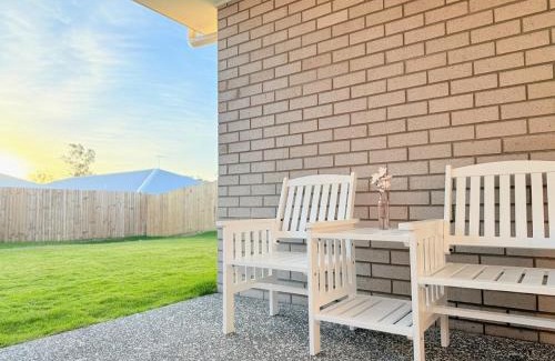 Park Ridge Villa | Park Ridge Retreat 4BR 2Bath with Outdoor