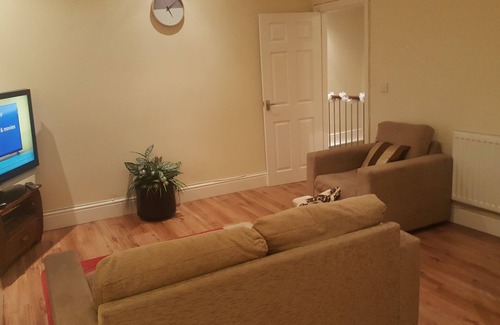 Blyth Apartment | Park Road Apartment: Steps from the Beach & Pet Friendly