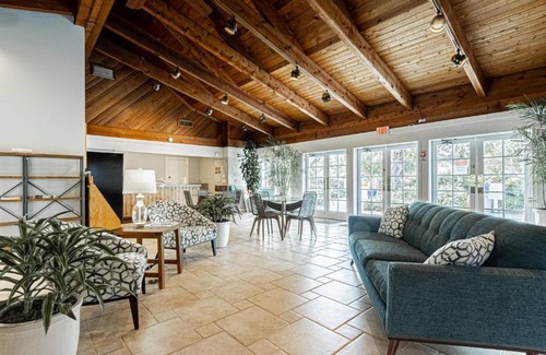 Park Shore House | Relax at Park Shore Resort - Family-Friendly Amenities Await