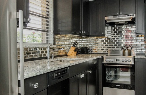 Park Shore Condo | Park Shore Resort: Renovated Oasis with Pool & Spa Access