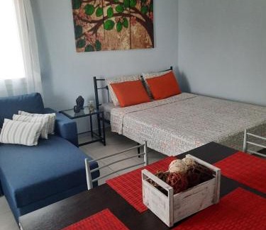 Paralia Dionysiou Apartment | Family-Friendly Park View Apartment in Paralia Dionisiou