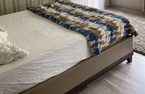 Bakırkoy Apartment | Park View Bakirkoy: Family-Friendly Stay with Pet Perks